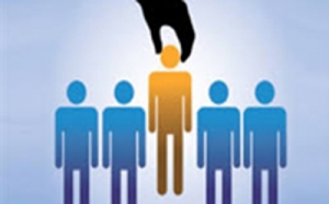 معیارهای اخلاق حرفه ای کارگزاران در نظام مدیریت شایسته (در پرتو اندیشه علوی)